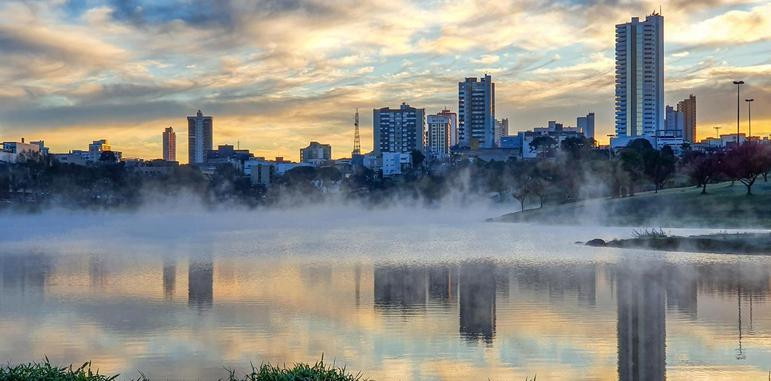 Massa de ar polar divide o Paraná: semana será gelada no Sul e quente no Norte do Estado