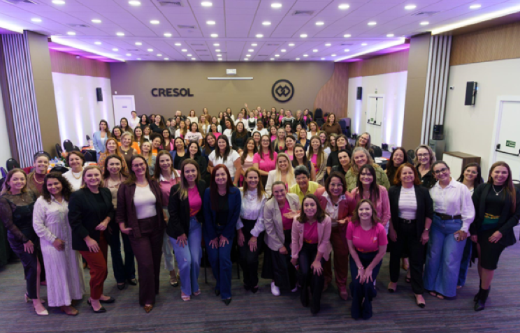 Cresol lança Potencializa Elas e reúne cooperadas em encontro de desenvolvimento e conexão