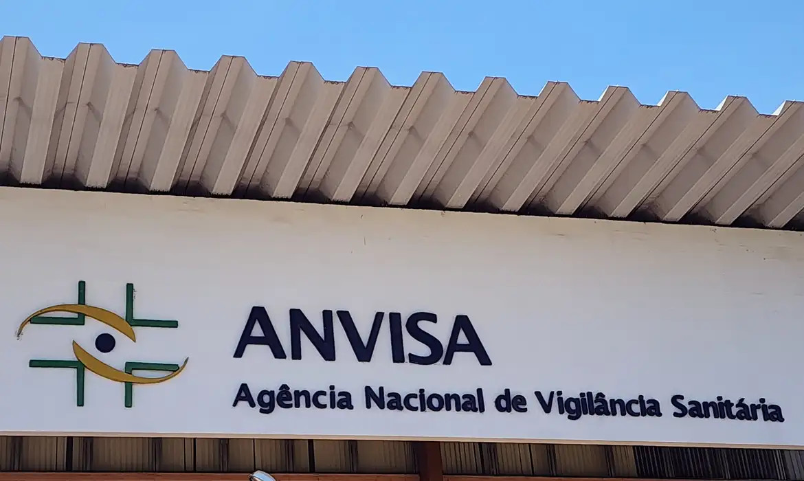 Anvisa proíbe suplemento irregular e suspende lotes de creatina