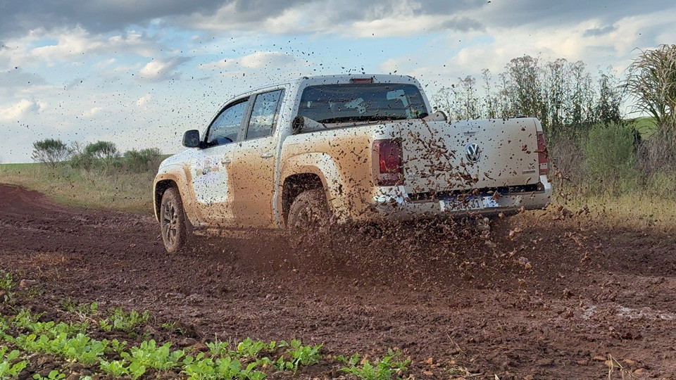 Rally transforma conservação do solo em competição no campo em Guarapuava