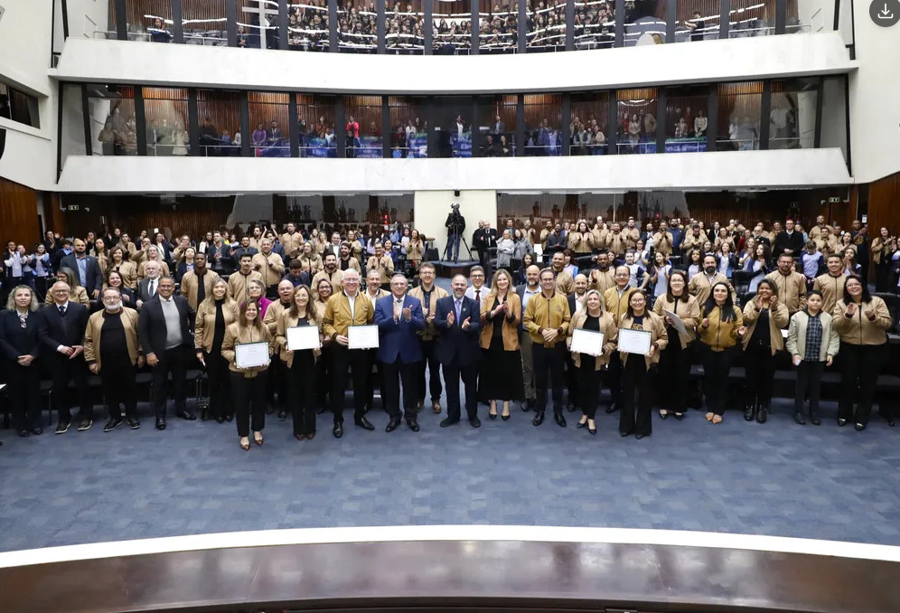 Os 130 anos da Educação Adventista no Brasil são celebrados na Assembleia Legislativa