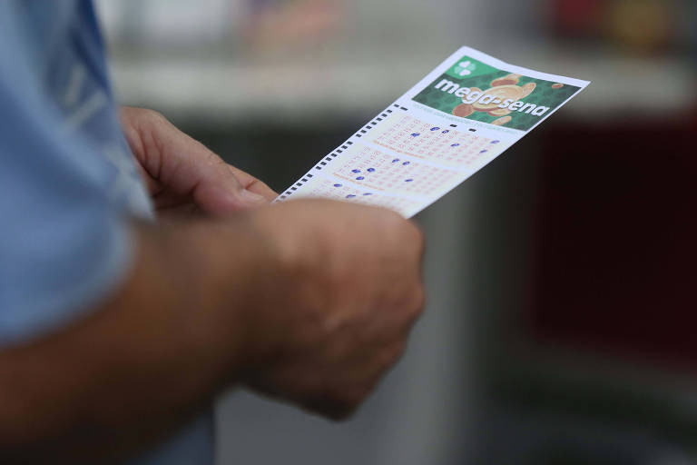 Duas apostas em Guarapuava faturam a quadra na Mega dessa terça (27); prêmio principal saltou para R$ 320 milhões