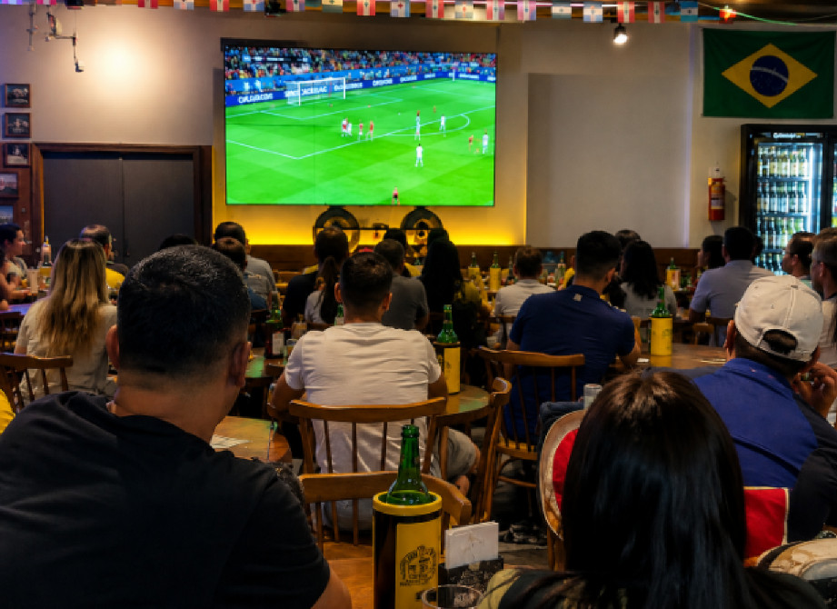 Brasil deixa a Copa, mas bares e restaurantes mantêm saldo positivo