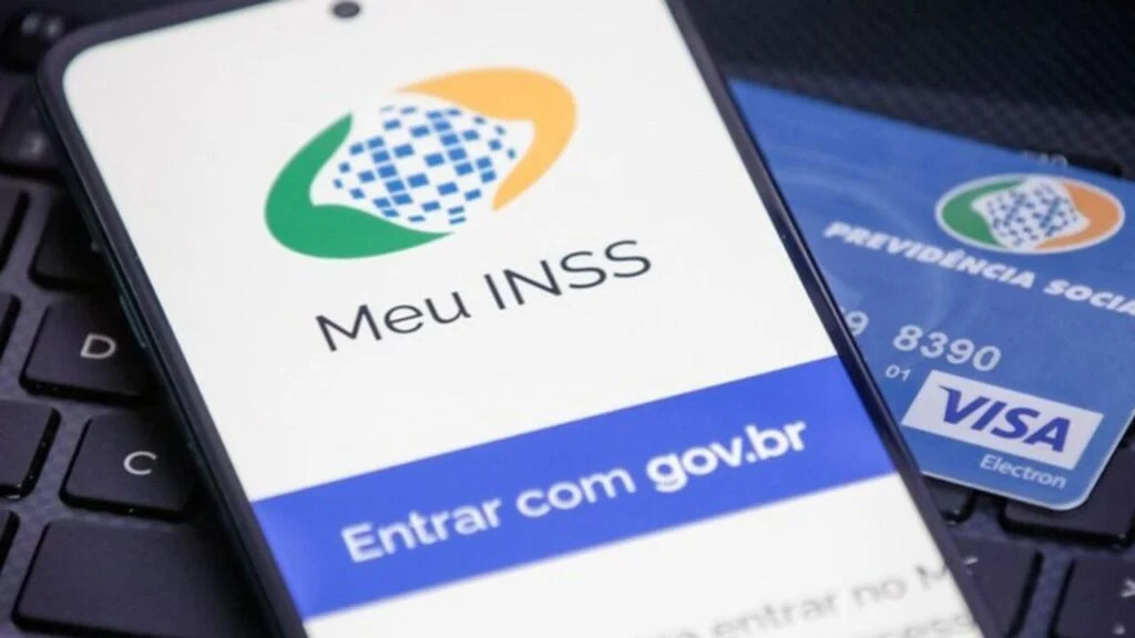 Um em cada três aposentados está com prova de vida pendente no INSS