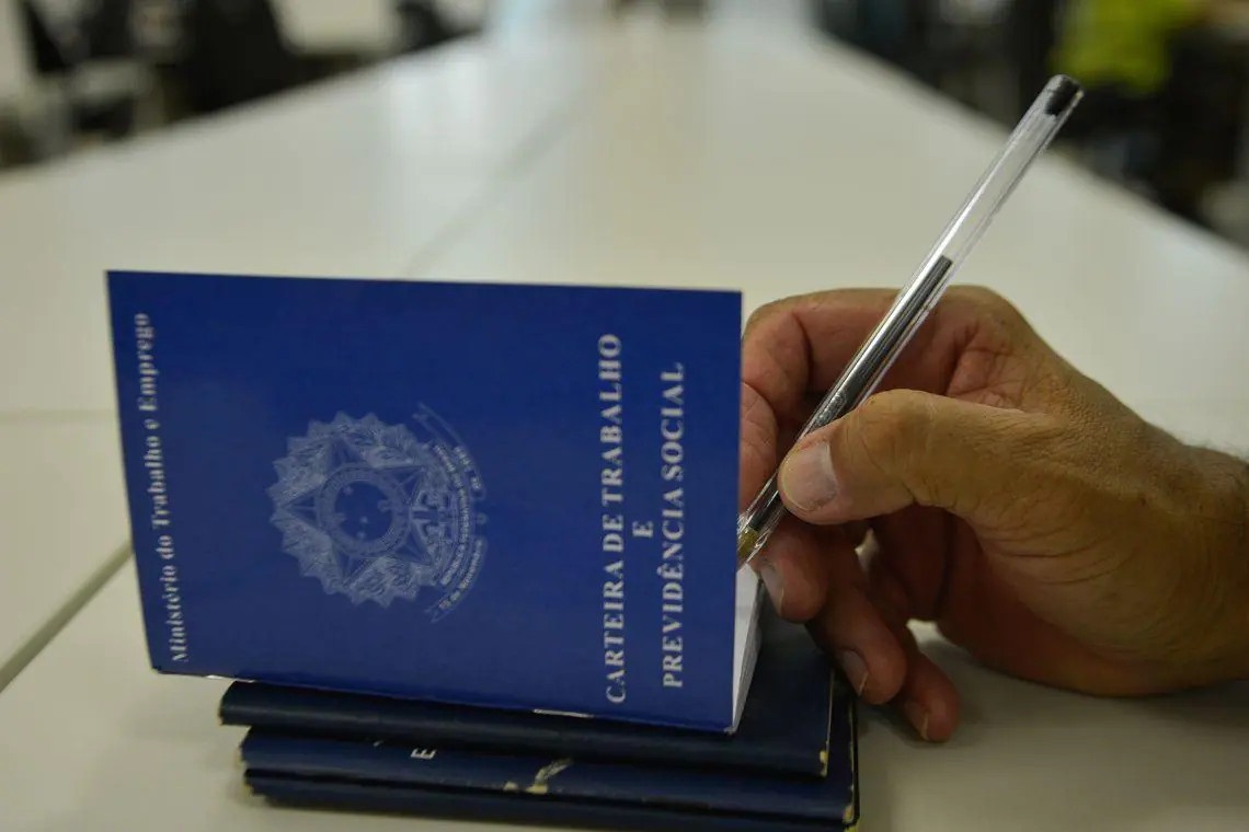 Confira as vagas de emprego de hoje (1º - quarta) na Agência do Trabalhador de Guarapuava