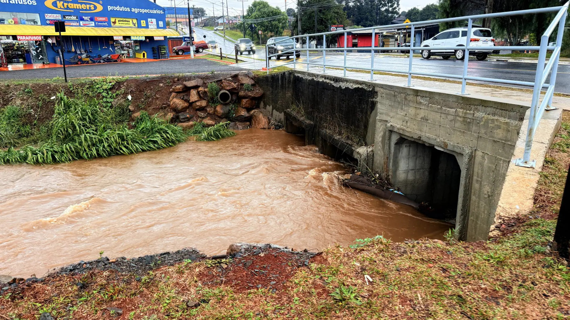 Planejamento e ações preventivas reduzem impactos das fortes chuvas em Guarapuava